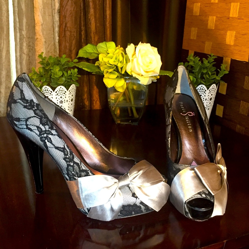 Paris Hilton Destiny Black Lace 9M Shoes